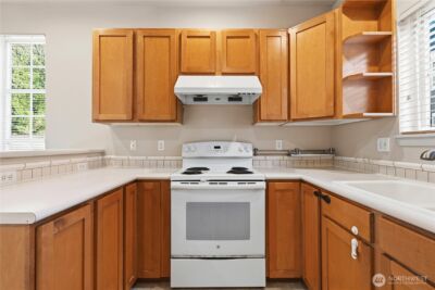 15743 NE 95th Way #53, Redmond, WA 98052 - Photo 7