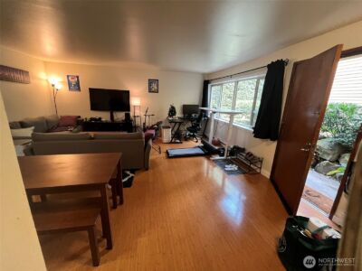 6519 4th Avenue NE, Seattle, WA 98115 - Photo 16