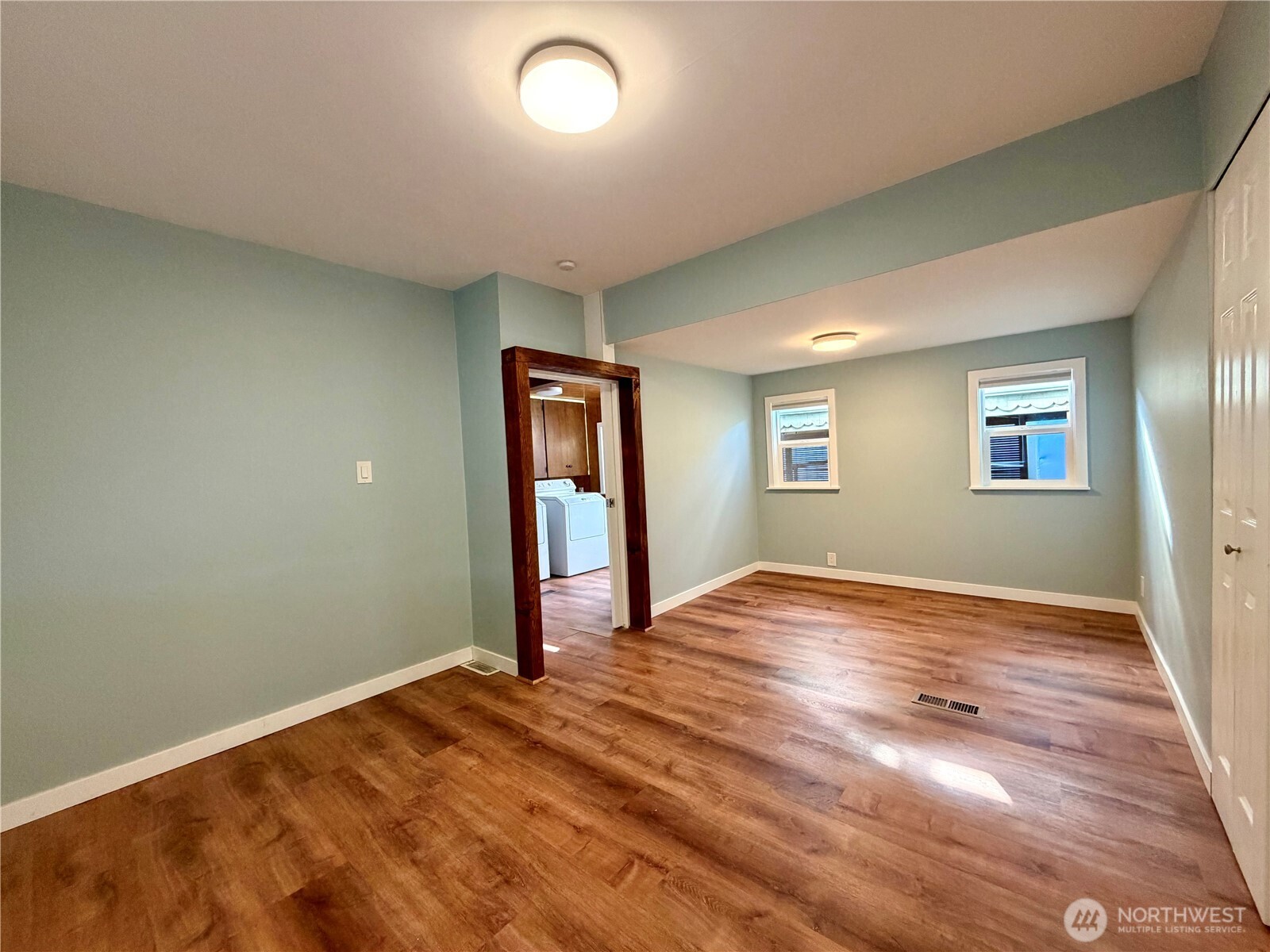 18501 52nd Avenue #6, Lynnwood, WA 98037