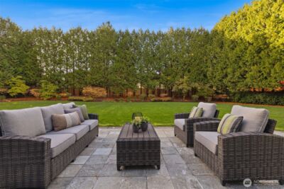 105 Windsor Drive SE, Sammamish, WA 98074 - Photo 10