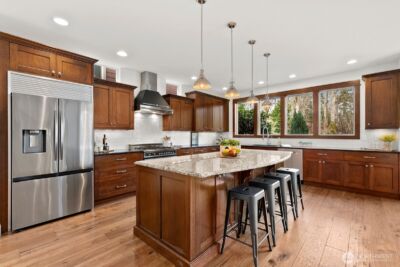 9026 NE 127th Place , Kirkland, WA 98034 - Photo 12