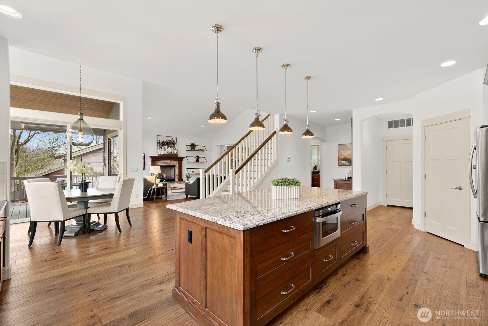 9026 NE 127th Place , Kirkland, WA 98034