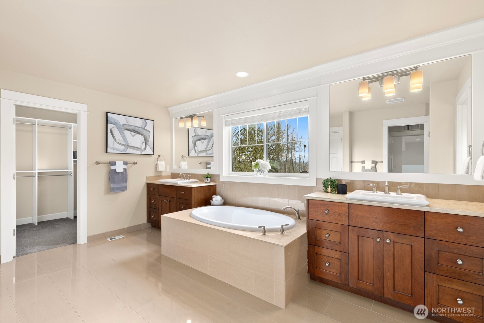 9026 NE 127th Place , Kirkland, WA 98034