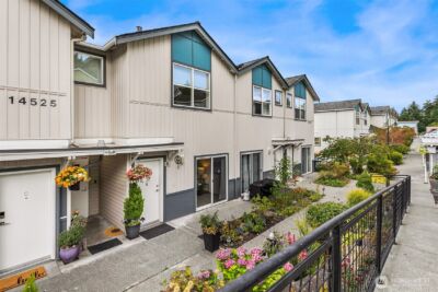 14525 1st Lane NE #D, Duvall, WA 98019 - Photo 2