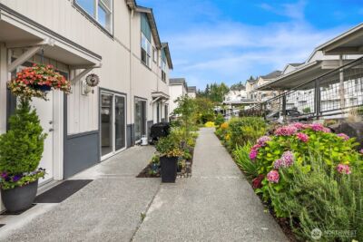 14525 1st Lane NE #D, Duvall, WA 98019 - Photo 3