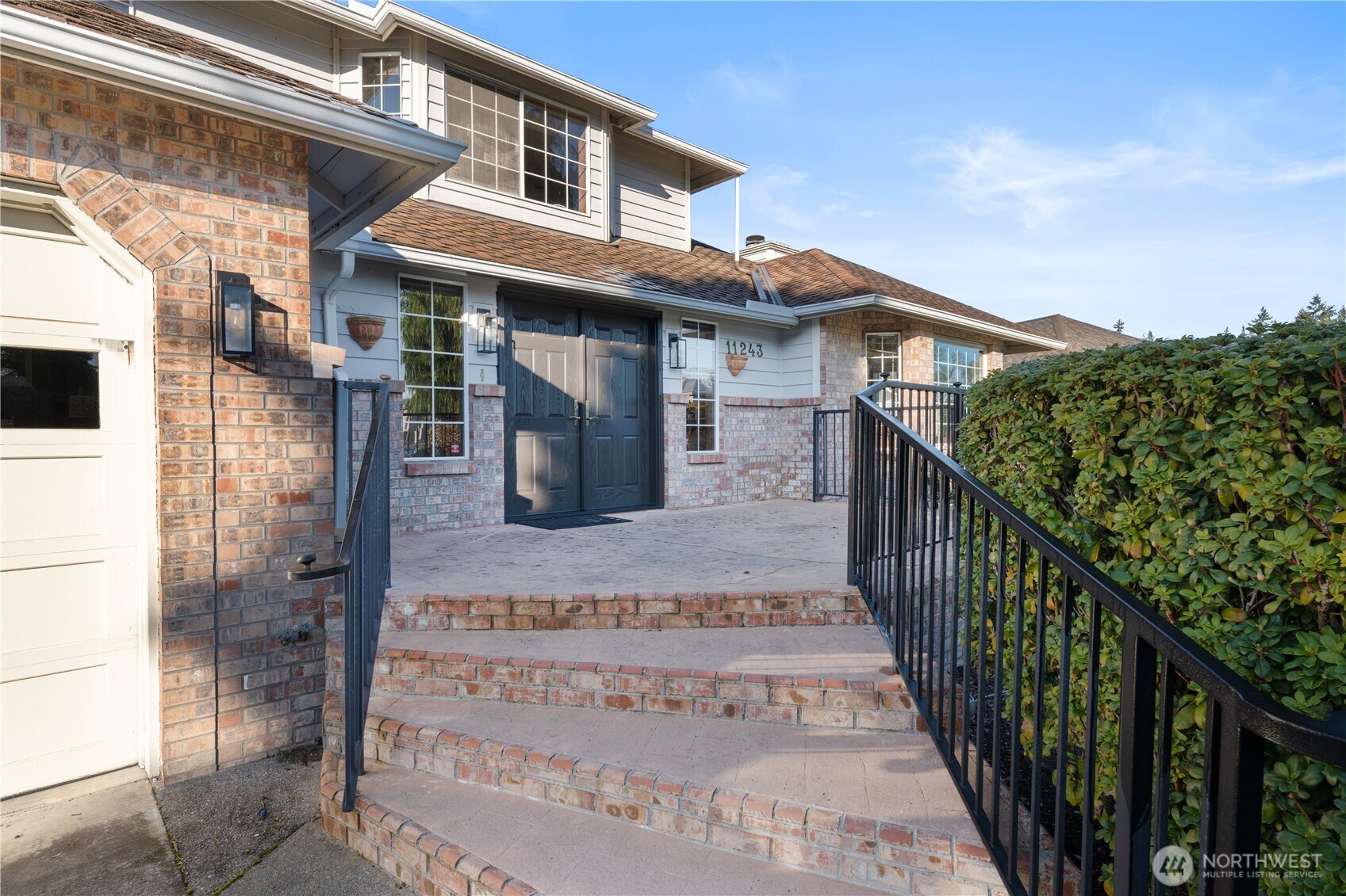 11243 Airpark Lane SE, Yelm, WA 98597