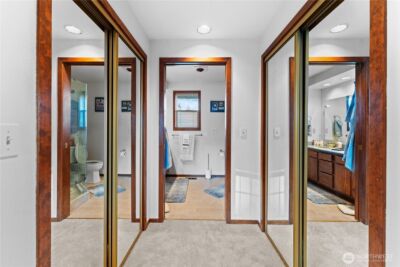 11243 Airpark Lane SE, Yelm, WA 98597 - Photo 18