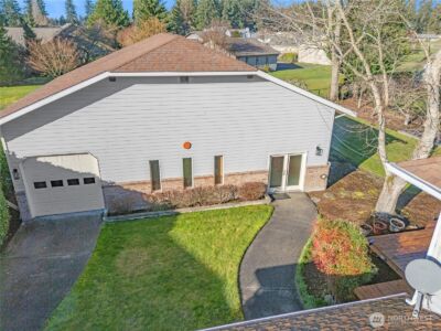 11243 Airpark Lane SE, Yelm, WA 98597 - Photo 36