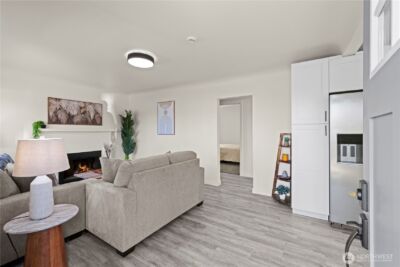 1802 Douglas Street , Mount Vernon, WA 98273 - Photo 2