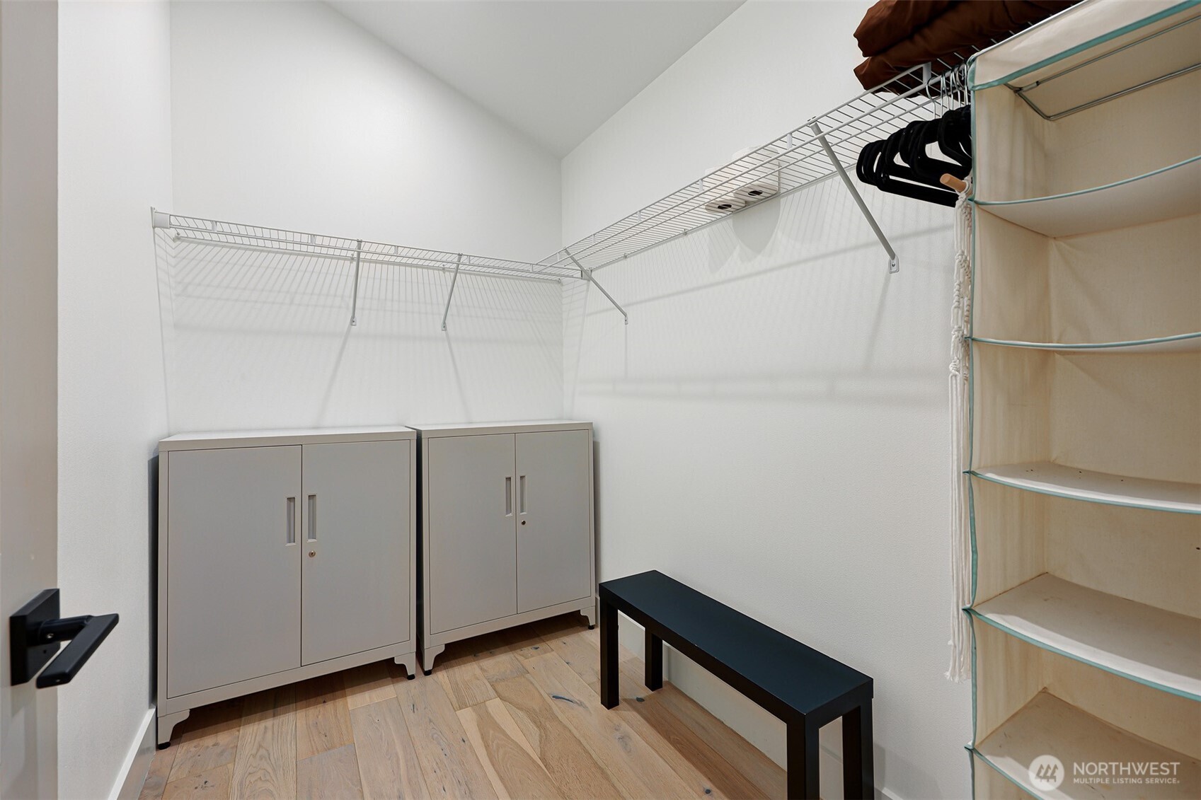 7514 12th Avenue SW #B, Seattle, WA 98106