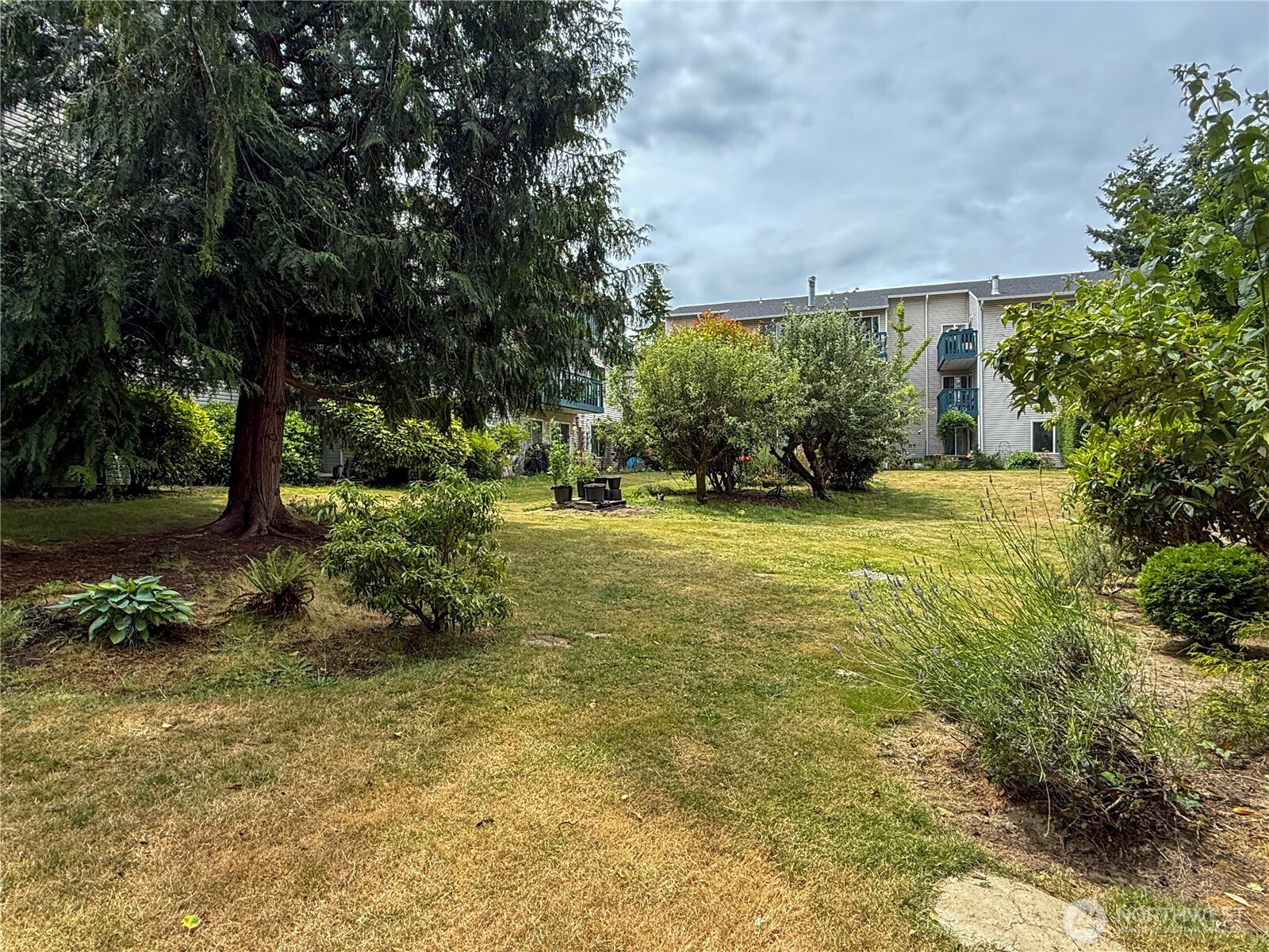 17431 Ambaum Boulevard S #C43, Seattle, WA 98148