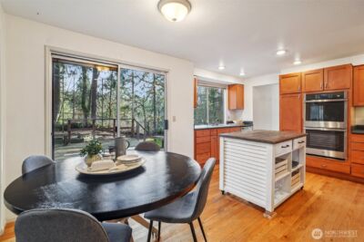 14335 SE 63rd Street , Bellevue, WA 98006-4802 - Photo 11