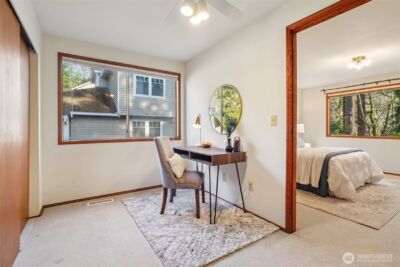 14335 SE 63rd Street , Bellevue, WA 98006-4802 - Photo 23