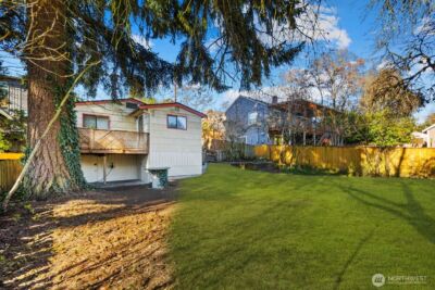 14044 Lenora Place N, Seattle, WA 98133-0000 - Photo 15