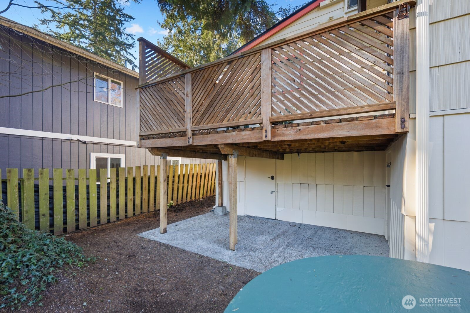 14044 Lenora Place N, Seattle, WA 98133-0000
