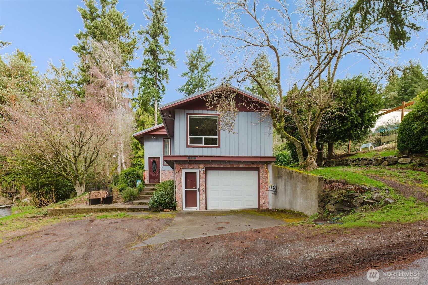 1820 Rustic Lane , Bremerton, WA 98310