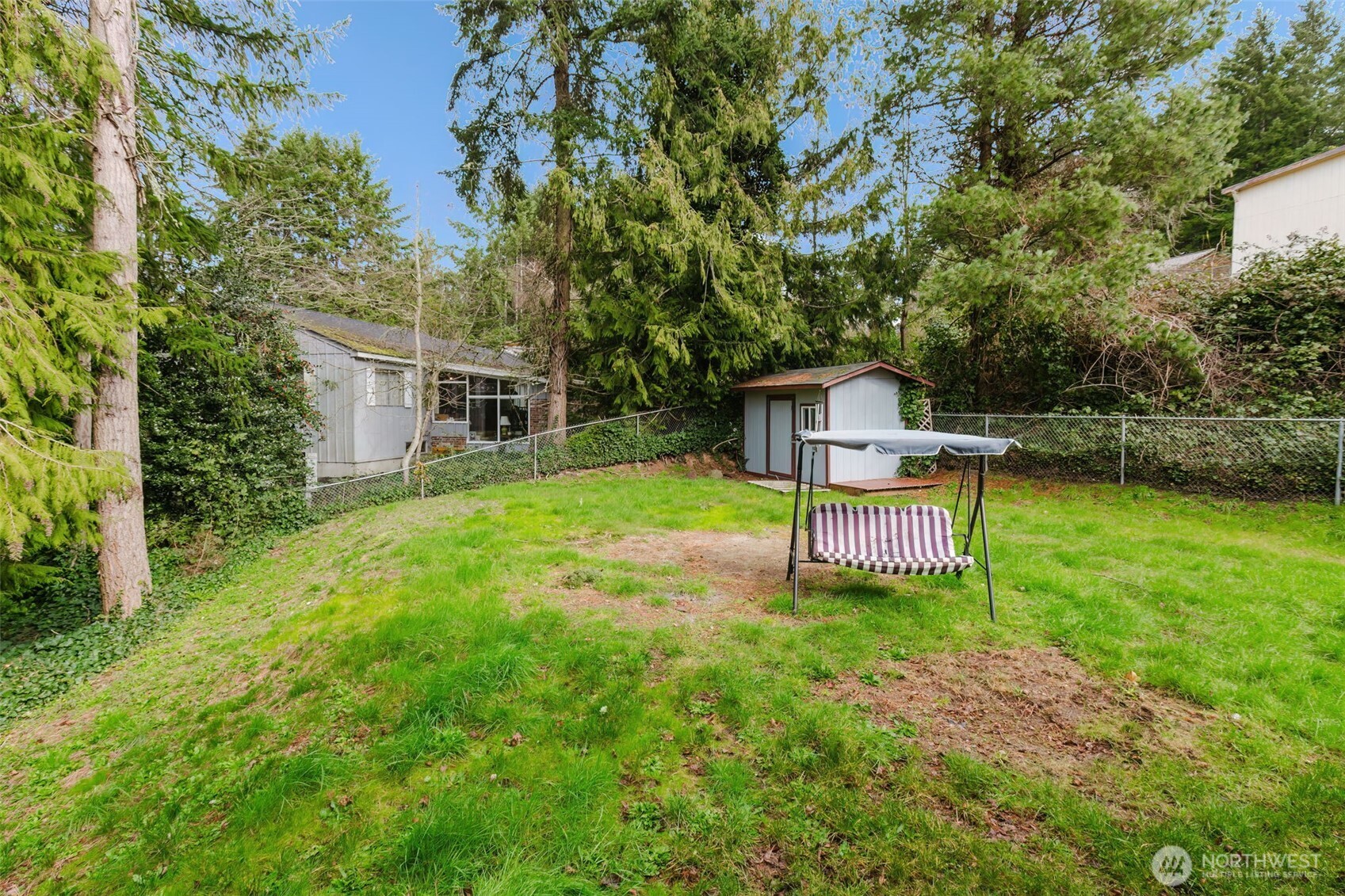 1820 Rustic Lane , Bremerton, WA 98310