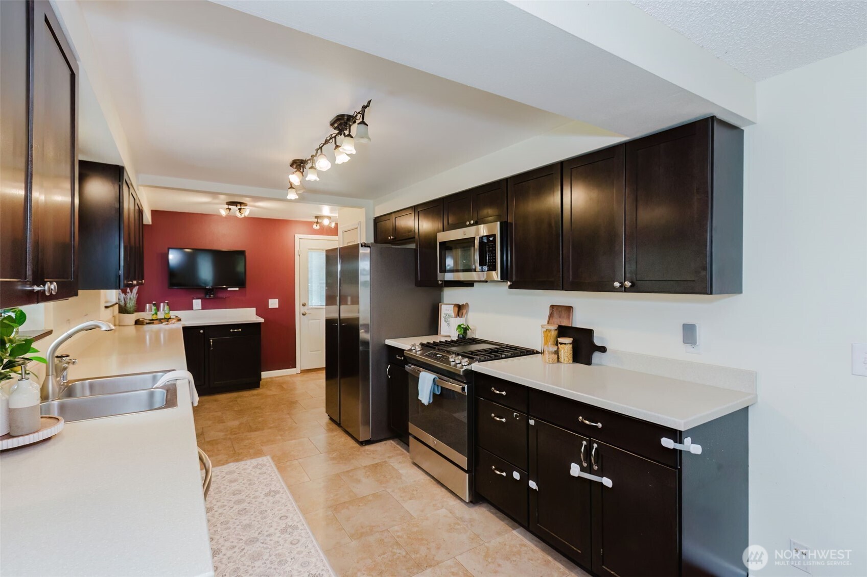 1820 Rustic Lane , Bremerton, WA 98310