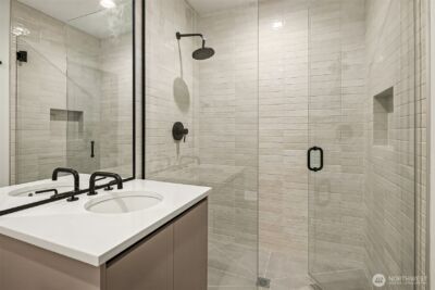 415 99th Avenue NE, Bellevue, WA 98004 - Photo 18