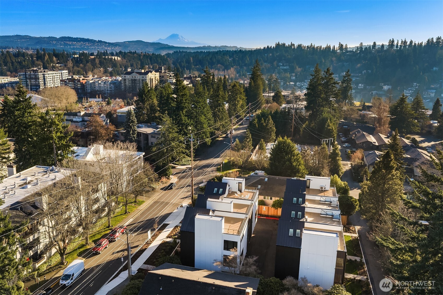 415 99th Avenue NE, Bellevue, WA 98004