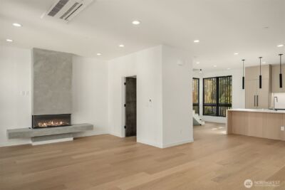 415 99th Avenue NE, Bellevue, WA 98004 - Photo 5