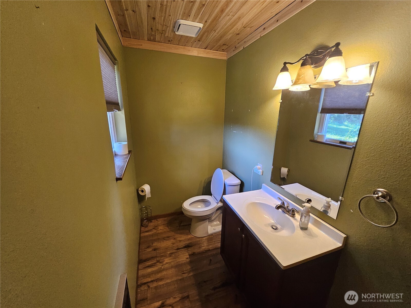 122 Fireweed Street , Port Orchard, WA 98366