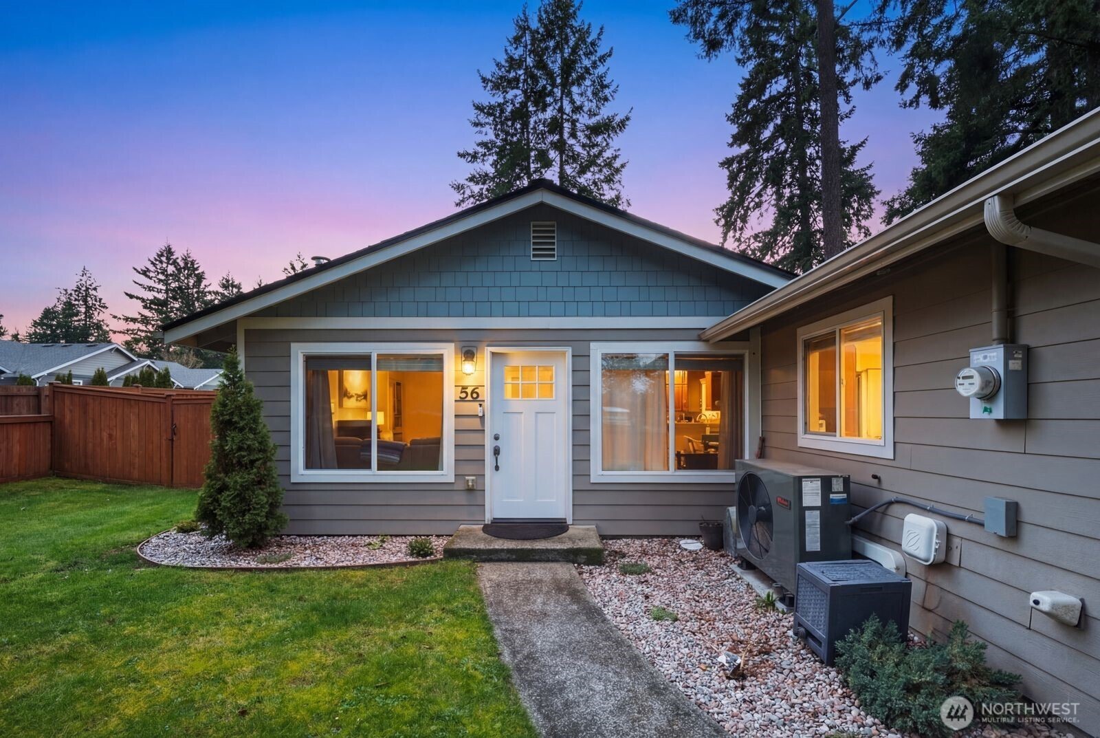 56 W Shore Avenue SW, Lakewood, WA 98498