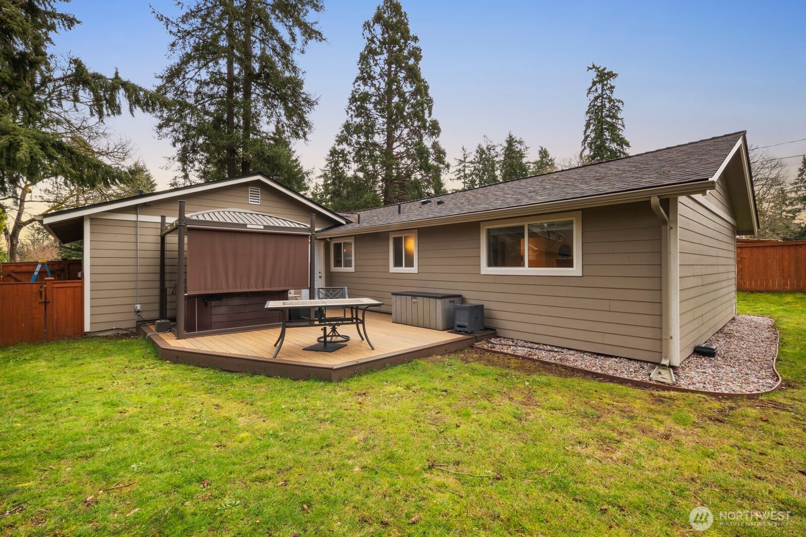 56 W Shore Avenue SW, Lakewood, WA 98498