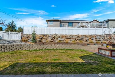 2220 Michael Brooke , Wenatchee, WA 98801 - Photo 31