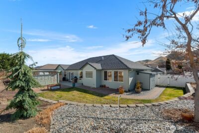 2220 Michael Brooke , Wenatchee, WA 98801 - Photo 36