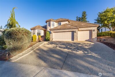 10320 SE 304th Place , Auburn, WA 98092