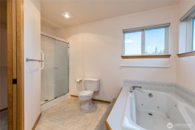 10320 SE 304th Place , Auburn, WA 98092 - Photo 25