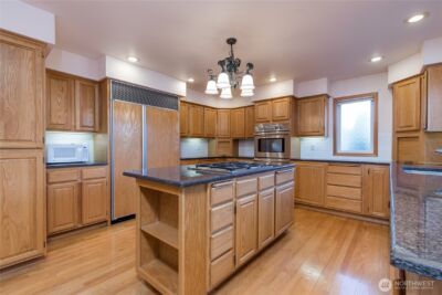 10320 SE 304th Place , Auburn, WA 98092 - Photo 8