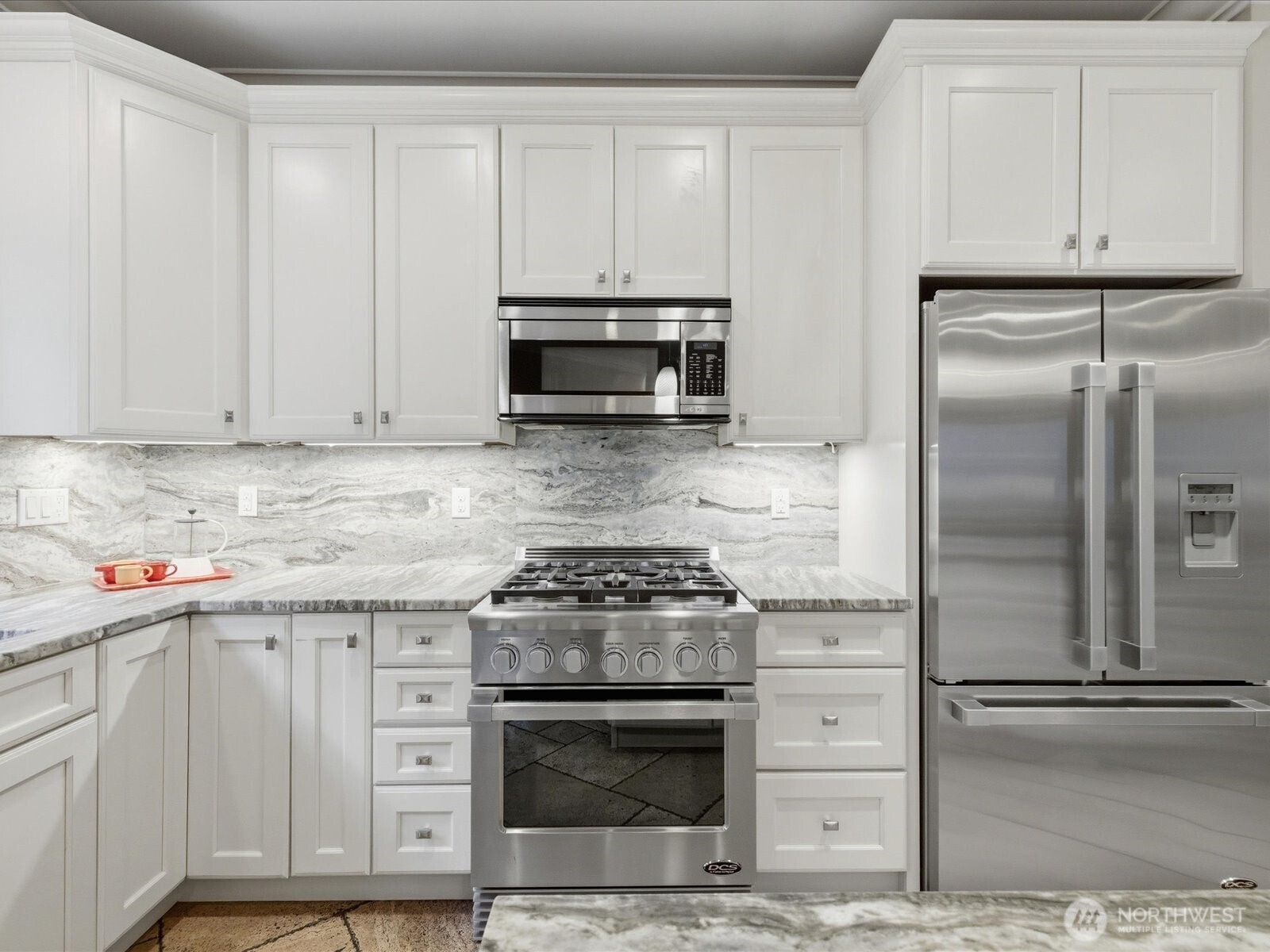 1040 6th Avenue S, Edmonds, WA 98020