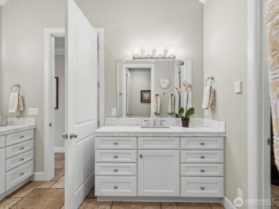 1040 6th Avenue S, Edmonds, WA 98020 - Photo 27