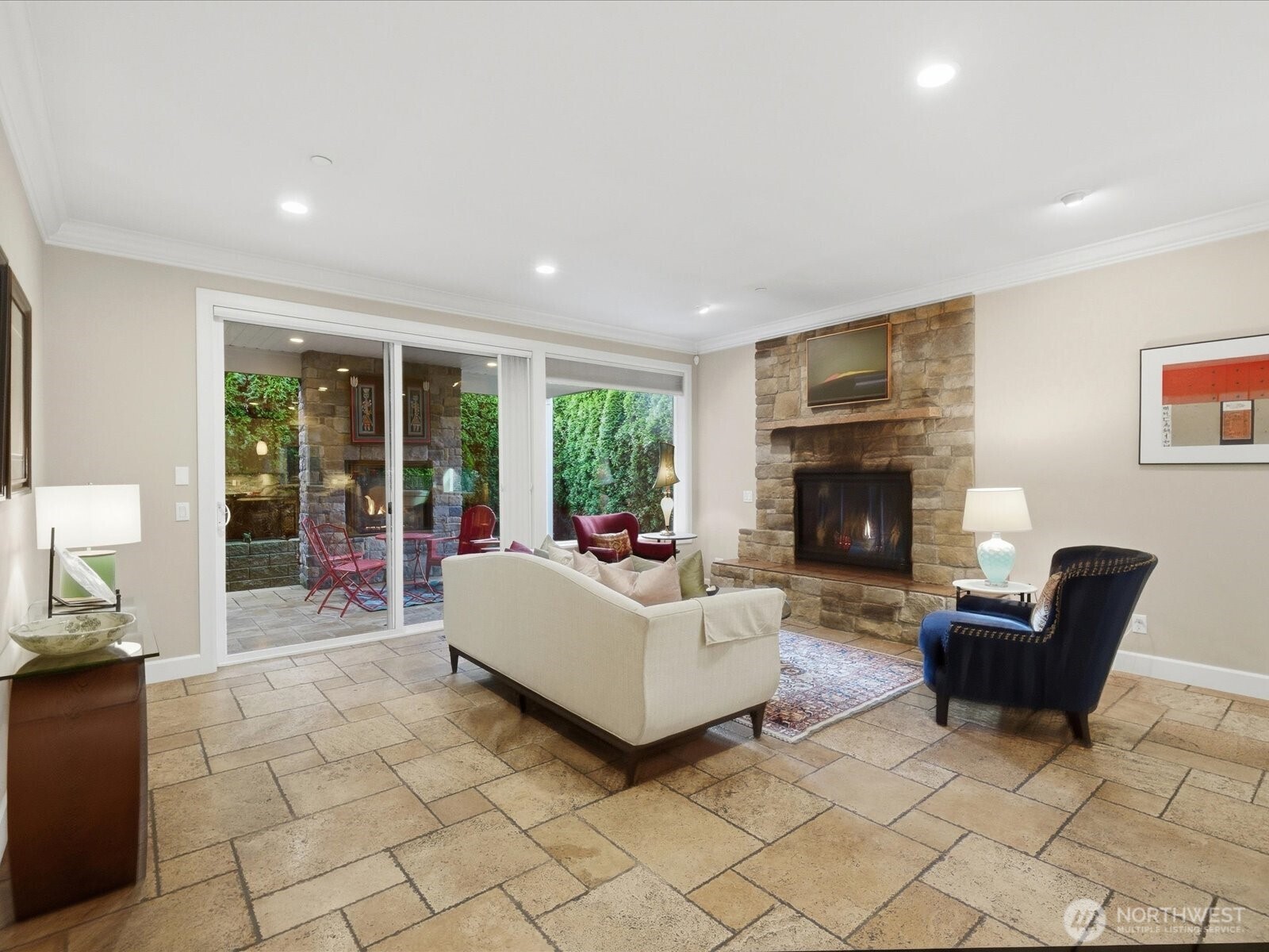 1040 6th Avenue S, Edmonds, WA 98020