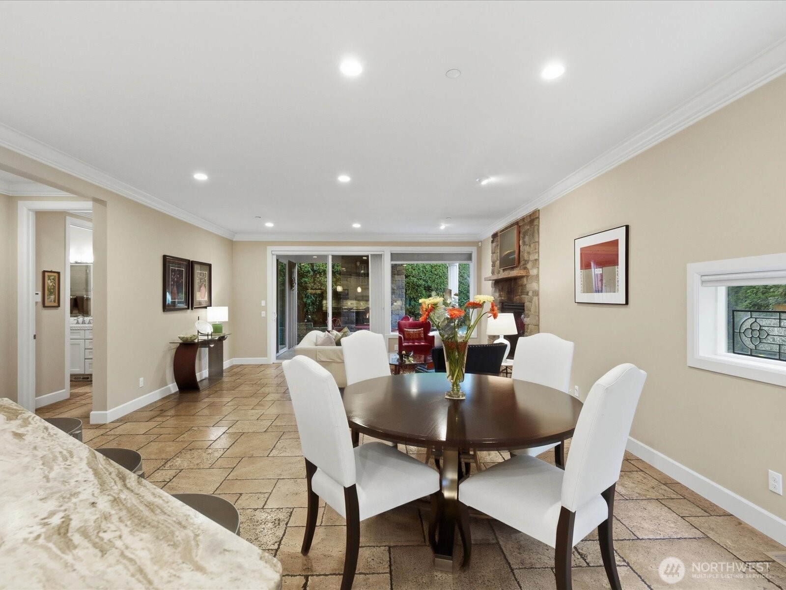 1040 6th Avenue S, Edmonds, WA 98020