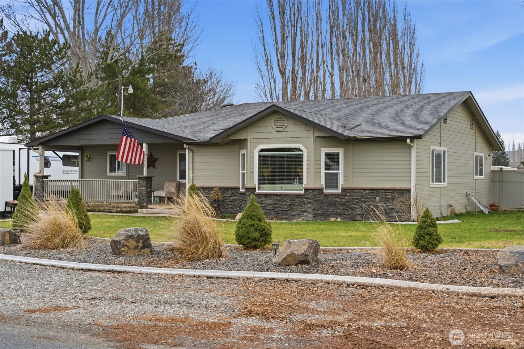 5603 E Hamilton Road , Benton City, WA 99320