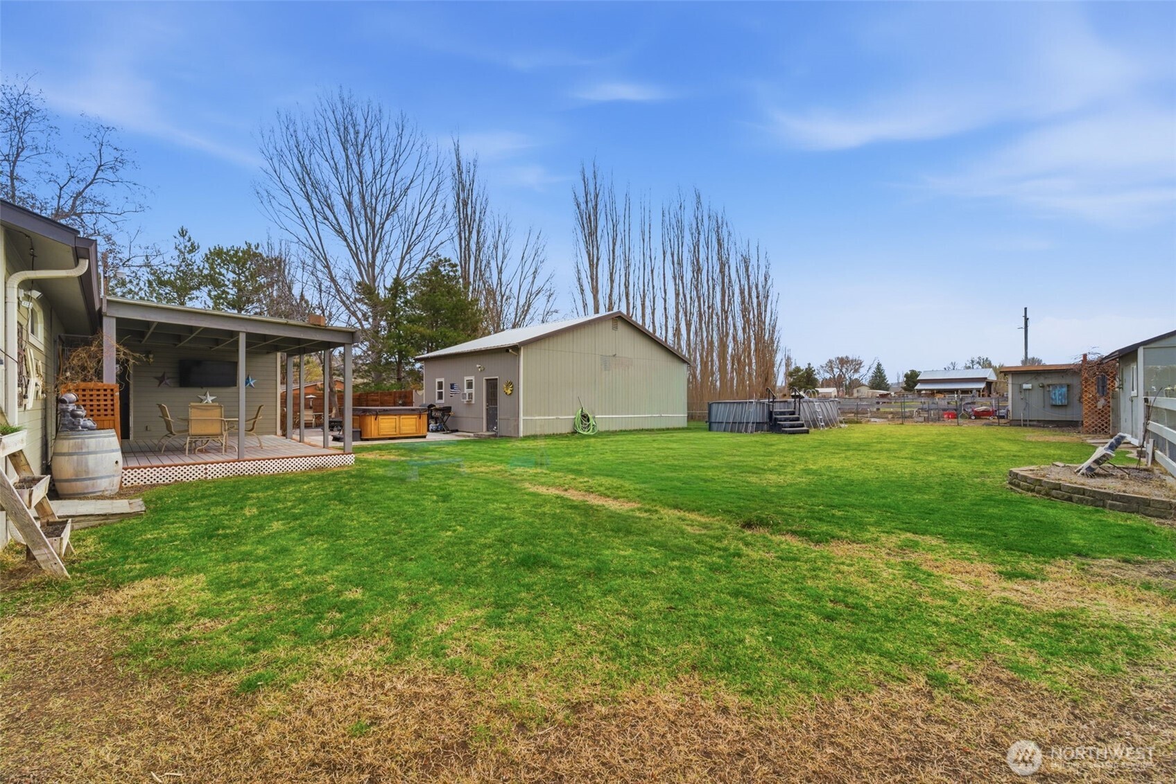 5603 E Hamilton Road , Benton City, WA 99320