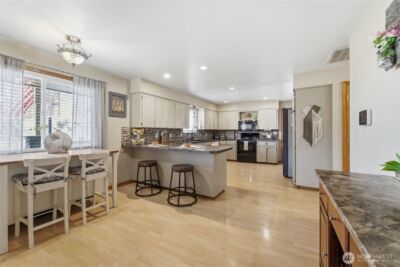 5603 E Hamilton Road , Benton City, WA 99320 - Photo 6