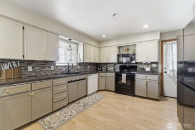 5603 E Hamilton Road , Benton City, WA 99320 - Photo 7