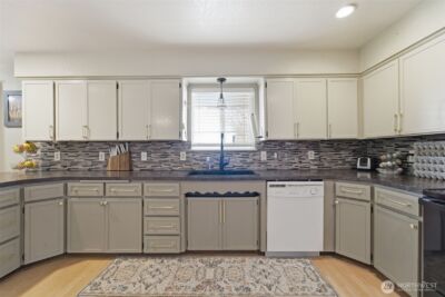 5603 E Hamilton Road , Benton City, WA 99320 - Photo 8