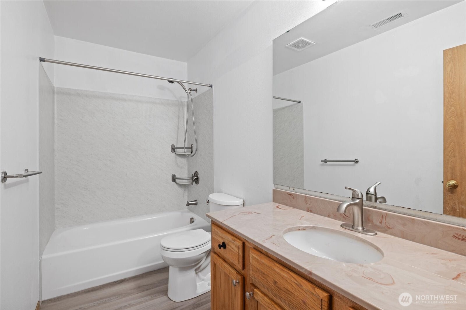 3001 S Charlestown Street , Seattle, WA 98144