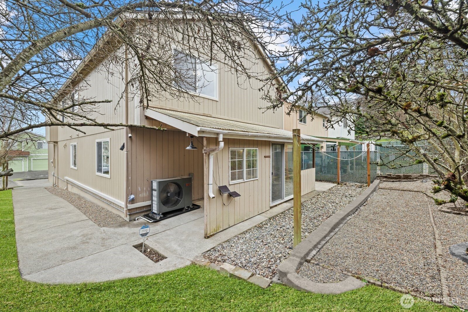 3001 S Charlestown Street , Seattle, WA 98144