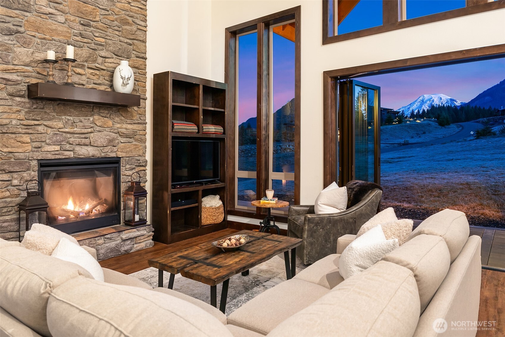 126 Burl Lane , Packwood, WA 98361