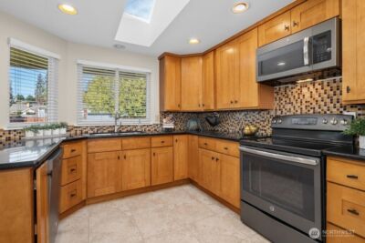 2019 209th Place SW, Lynnwood, WA 98036 - Photo 11