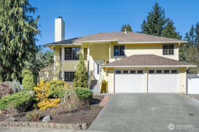 2019 209th Place SW, Lynnwood, WA 98036 - Photo 2