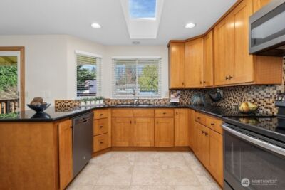 2019 209th Place SW, Lynnwood, WA 98036 - Photo 9