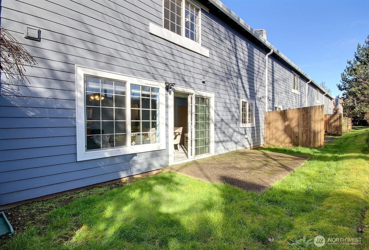 10513 SE 250th Place #F104, Kent, WA 98030