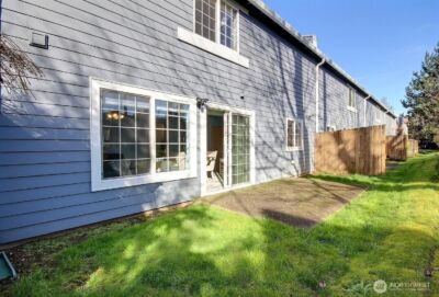 10513 SE 250th Place #F104, Kent, WA 98030 - Photo 28